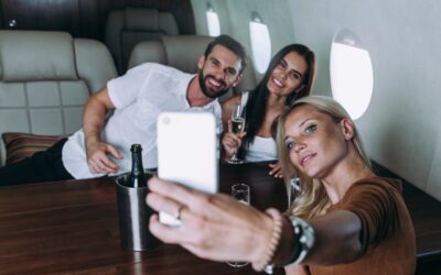 HOW TO PLAN A PRIVATE JET CHARTER WITH FRIENDS, SHARE THE COST AND MAXIMIZE THE EXPERIENCE!