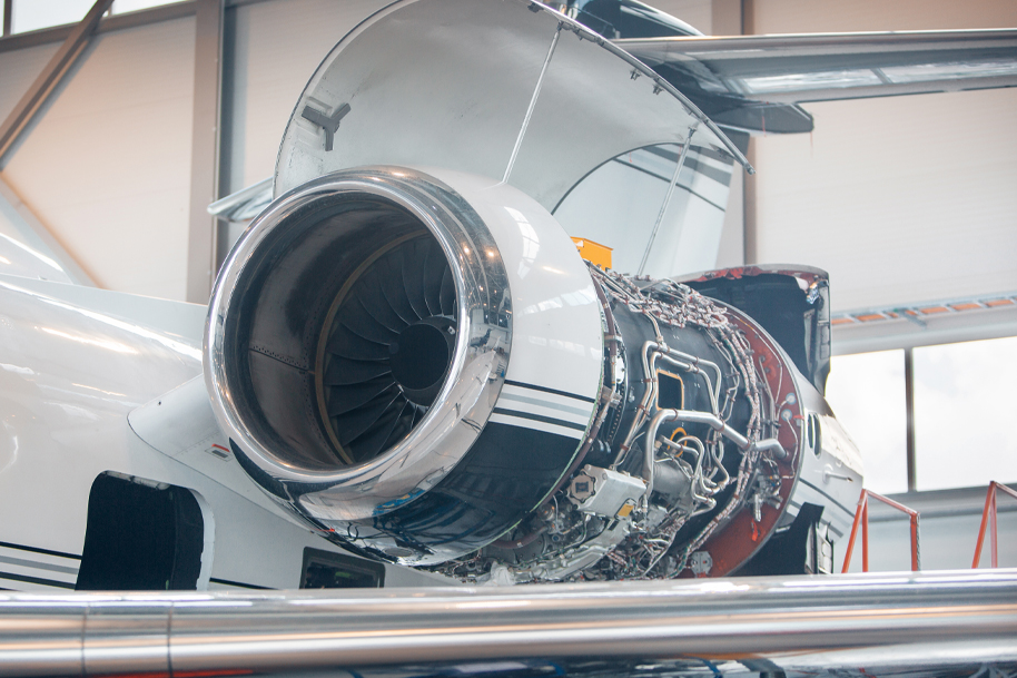Avionco-LI-sep26 Jet engine